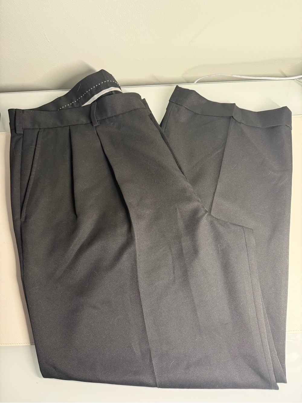 Van Heusen Black Pleated Dress Pants